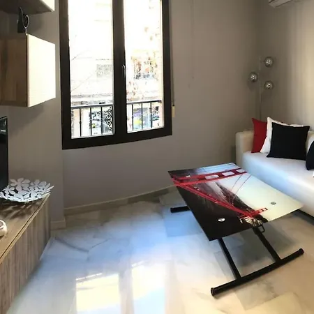 Apartamento Junto A Catedral Apartment *